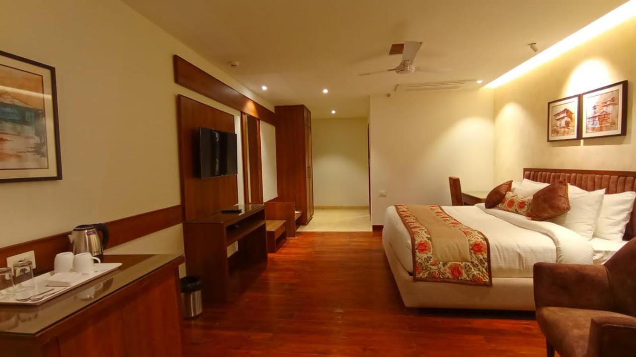 Justa Grand View Resort & Spa, Manali מראה חיצוני תמונה