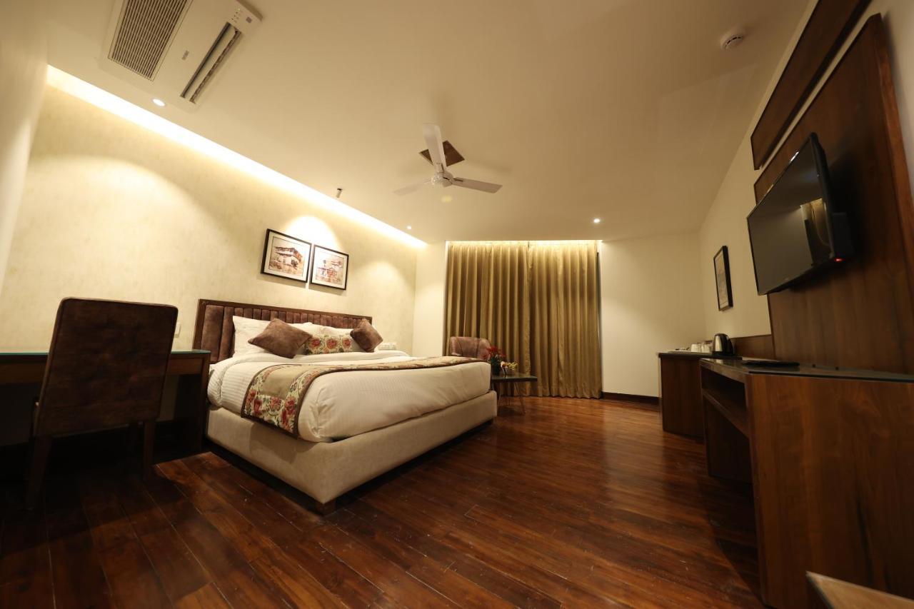 Justa Grand View Resort & Spa, Manali מראה חיצוני תמונה